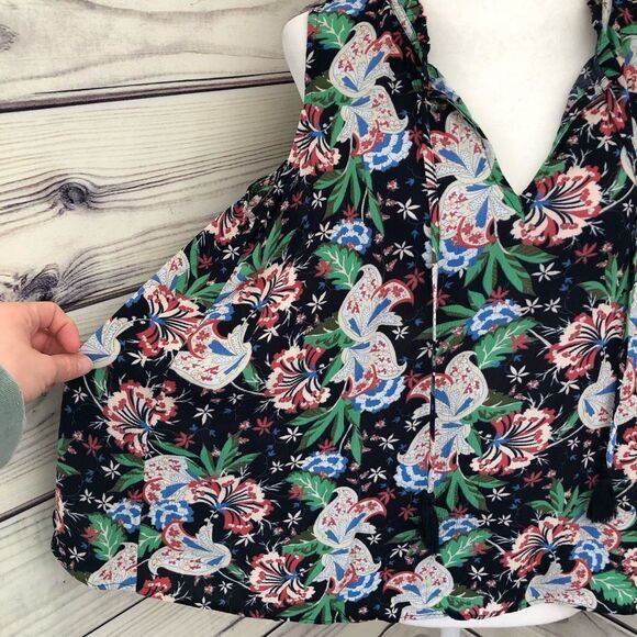 J. Crew Tropical Island Floral Drapey Tie Front Tank Top NWT - Picture 5 of 12